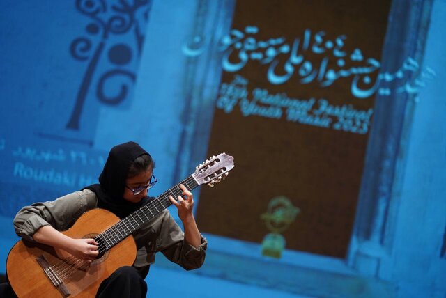 معرفی جوانان برگزیده‌ موسیقی در تالار وحدت 