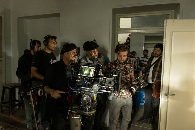 کورس شبانه برای یک سریال حادثه آفرید