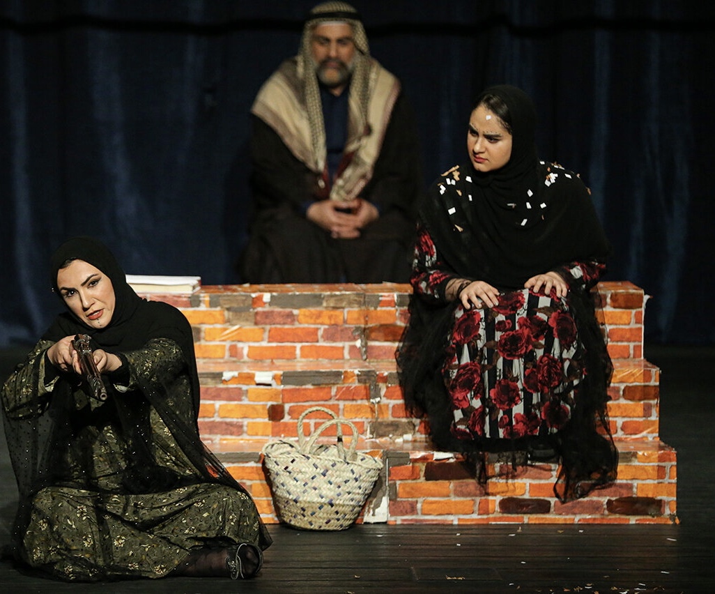 ارسال ۲۰۰ نمايشنامه به جشنواره چهل و چهارم تئاتر فجر