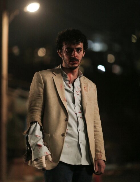 انتقاد از یک مدیریت دو گانه 