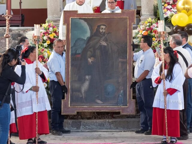 برگرداندن نقاشی مسروقه به کلیسا پس از ۲۴ سال