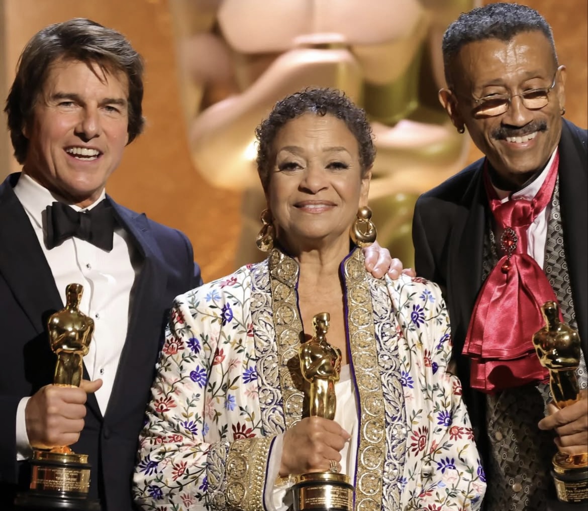 جایزه‌ای برای یک هنرپیشه و آقای سوپراستار