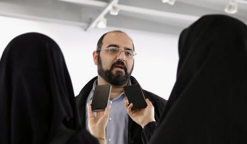 چرا کاریکاتوریست‌ها باید به «عجله» نیش بزنند؟