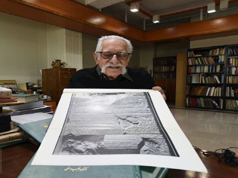 عبدالمجید ارفعی؛ نابغه‌ ای در زبان‌های باستانی و کتیبه‌خوانی