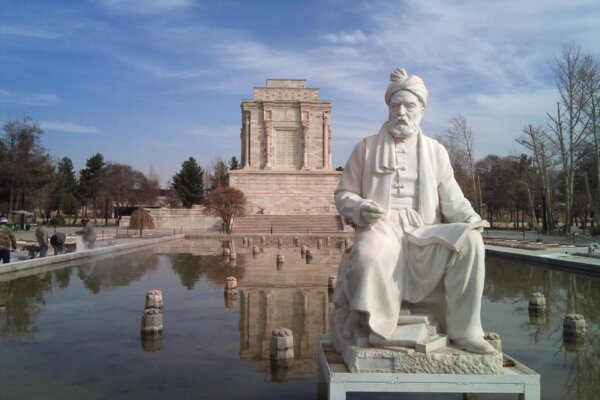 ژاله آموزگار: جلال خالقی شیفتگی به شاهنامه را مدیون پسردایی‌اش بود