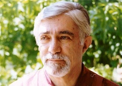 نادر نادرپور؛ شاعری که همه او را شاعر زمانه میدانستند جز فروغ!