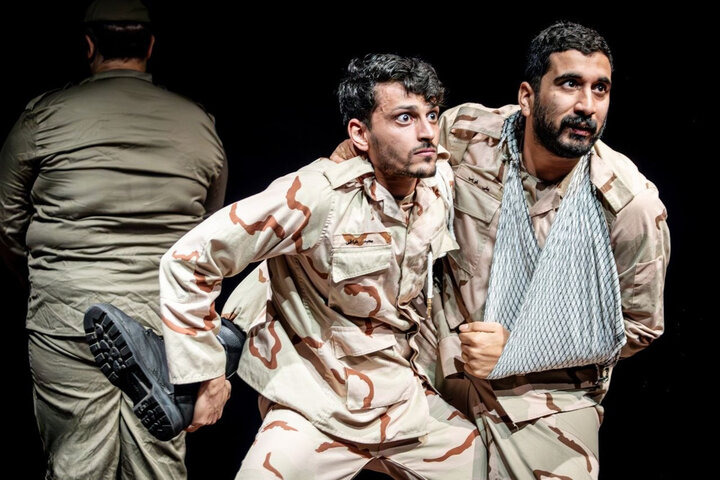 نمایش «دشمن خدا» به ۳۰۰ اجرا رسید