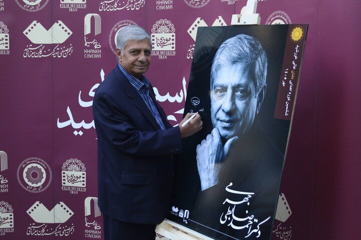 احمد ضابطی جهرمی صاحب ششمین نشان عالی خورشید شد