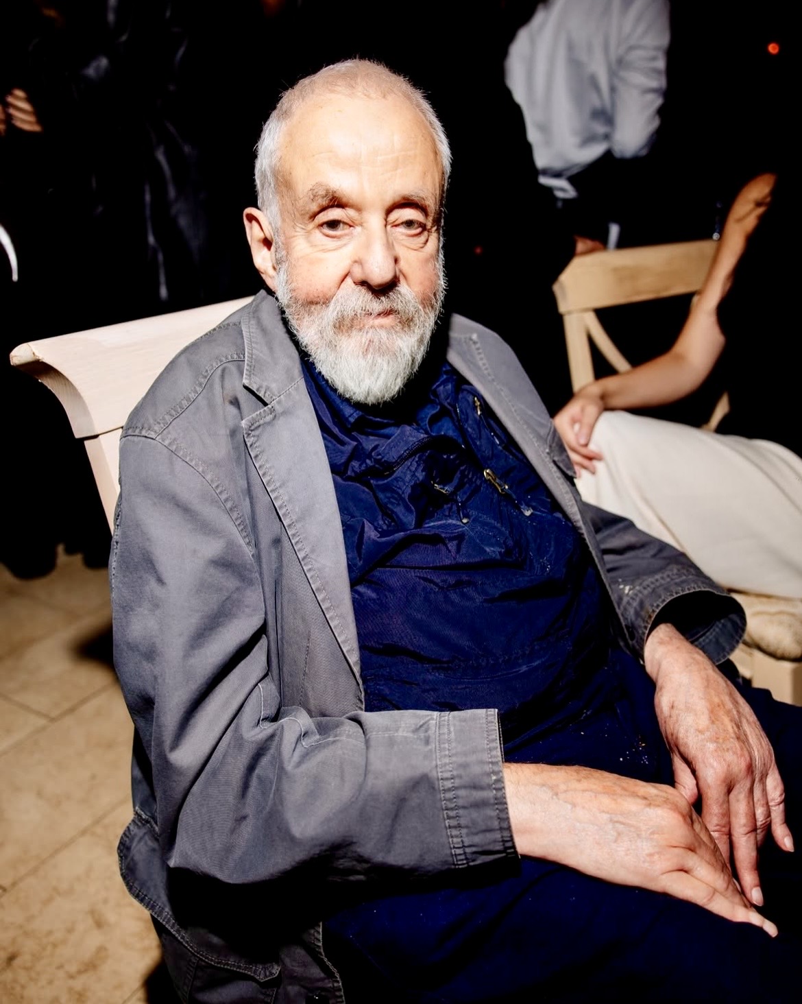 مایک لی برگزیده سنسباستین شد