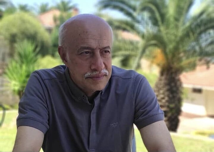 رونمایی از رمان حسن خادم پس از درگذشتش
