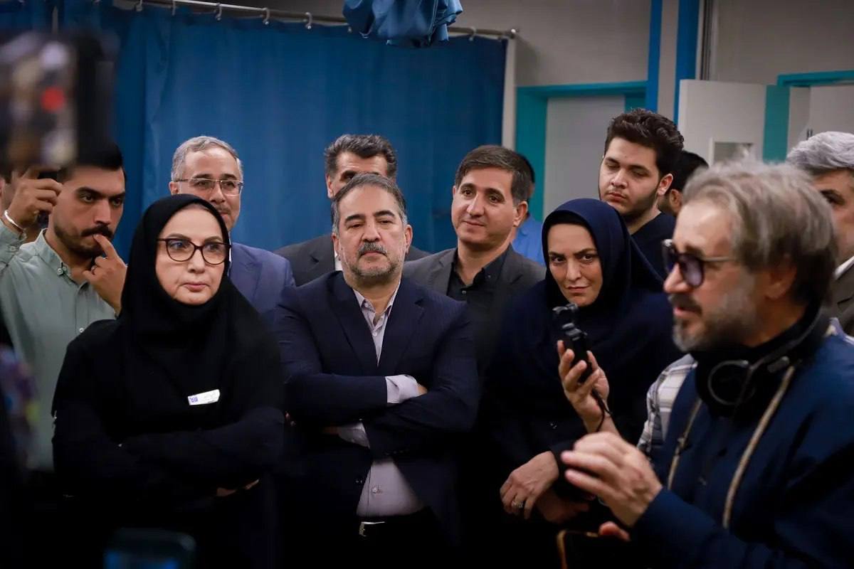 سریال «تیم درمان» به کارگردانی محمد عبدیزاده علیرضا جلالیتبار سریال «تیم درمان» به کارگردانی محمد عبدیزاده علیرضا جلالیتبار